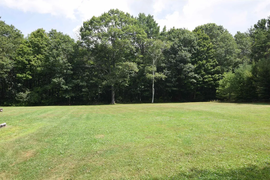 162 East Mountain Road Newport NH 03773