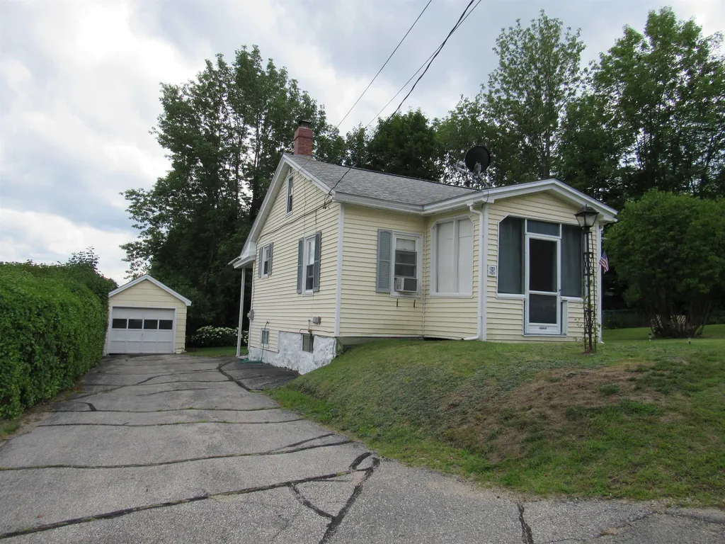 9 1st Street Gorham NH 03581
