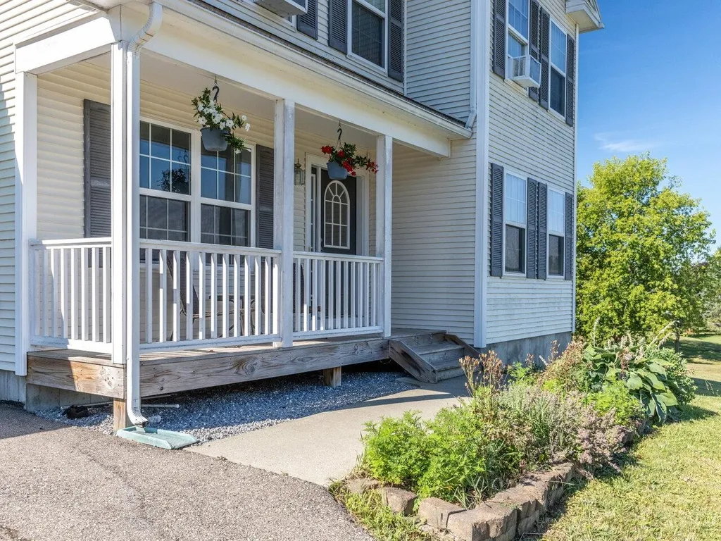 10 Crosby Court Vergennes VT 05491