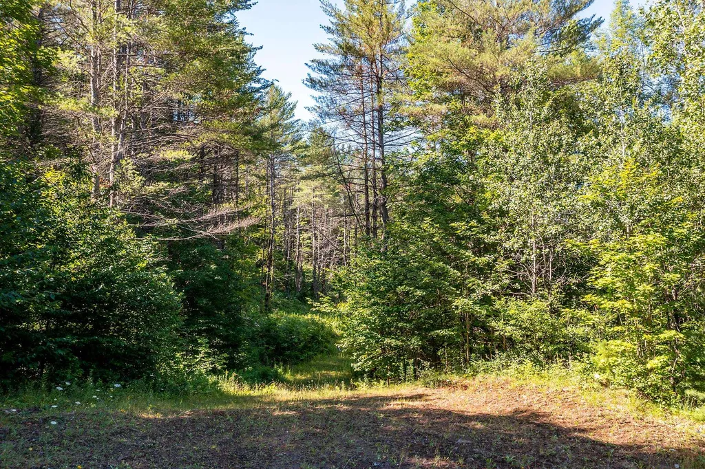 Tbd Pomfret Road Pomfret VT 05053