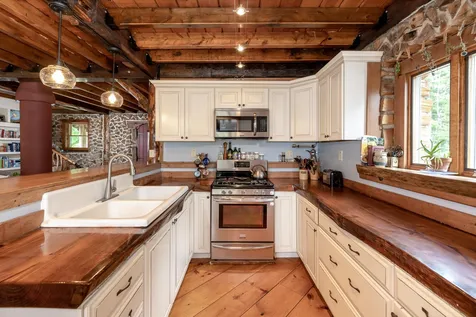 615 Forest Hill Road Franconia NH 03580