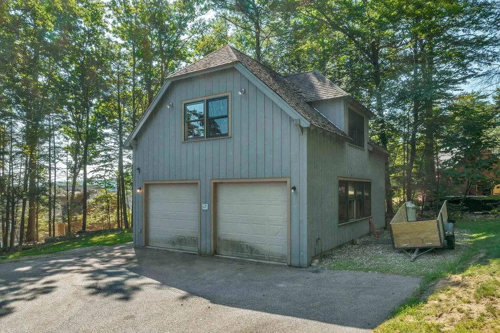 40 Lovejoy Lane Meredith NH 03253