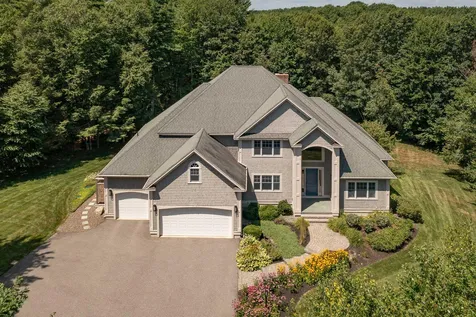 10 White Horse Drive Rye NH 03870