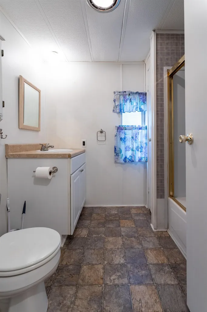 67 Hemlock Haven Hampton NH 03842