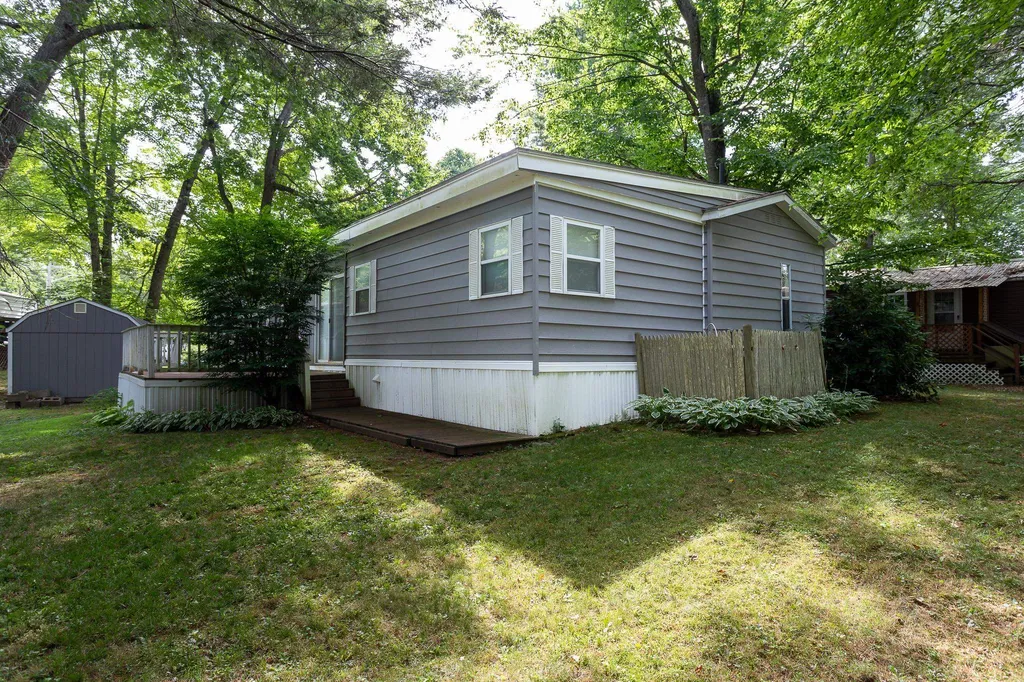 67 Hemlock Haven Hampton NH 03842