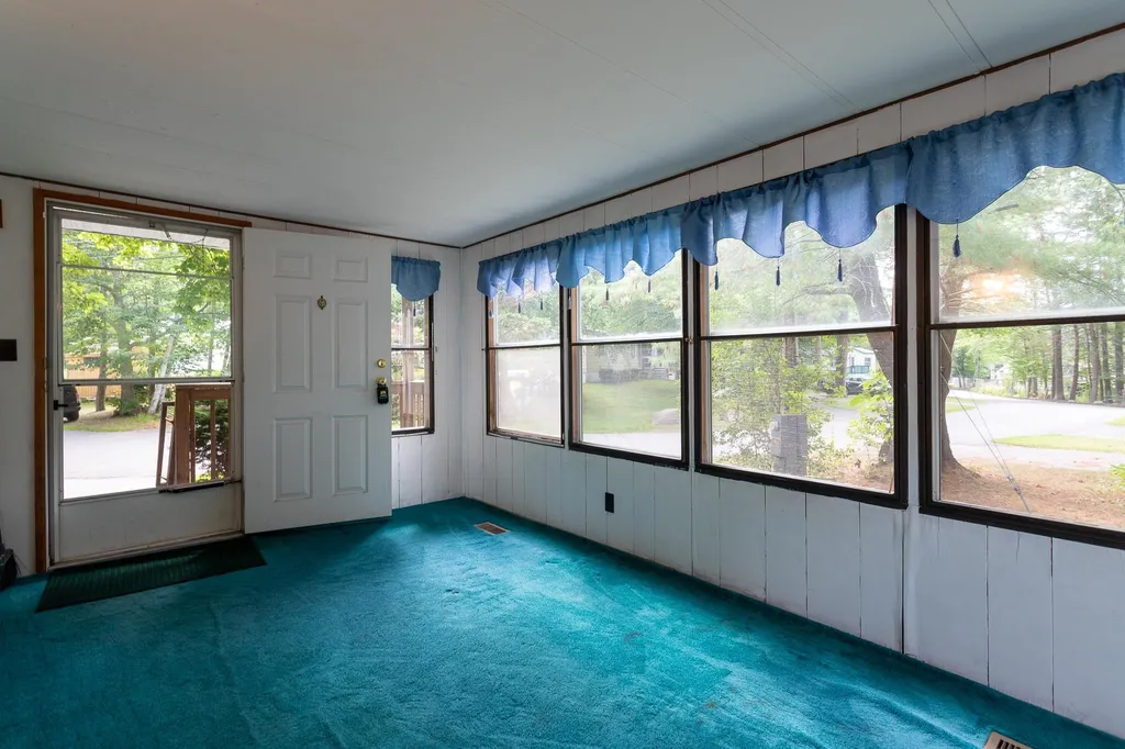 67 Hemlock Haven Hampton NH 03842