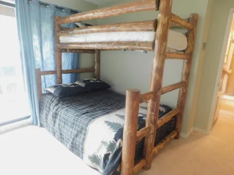 21 Bridgeview Road Lincoln NH 03251