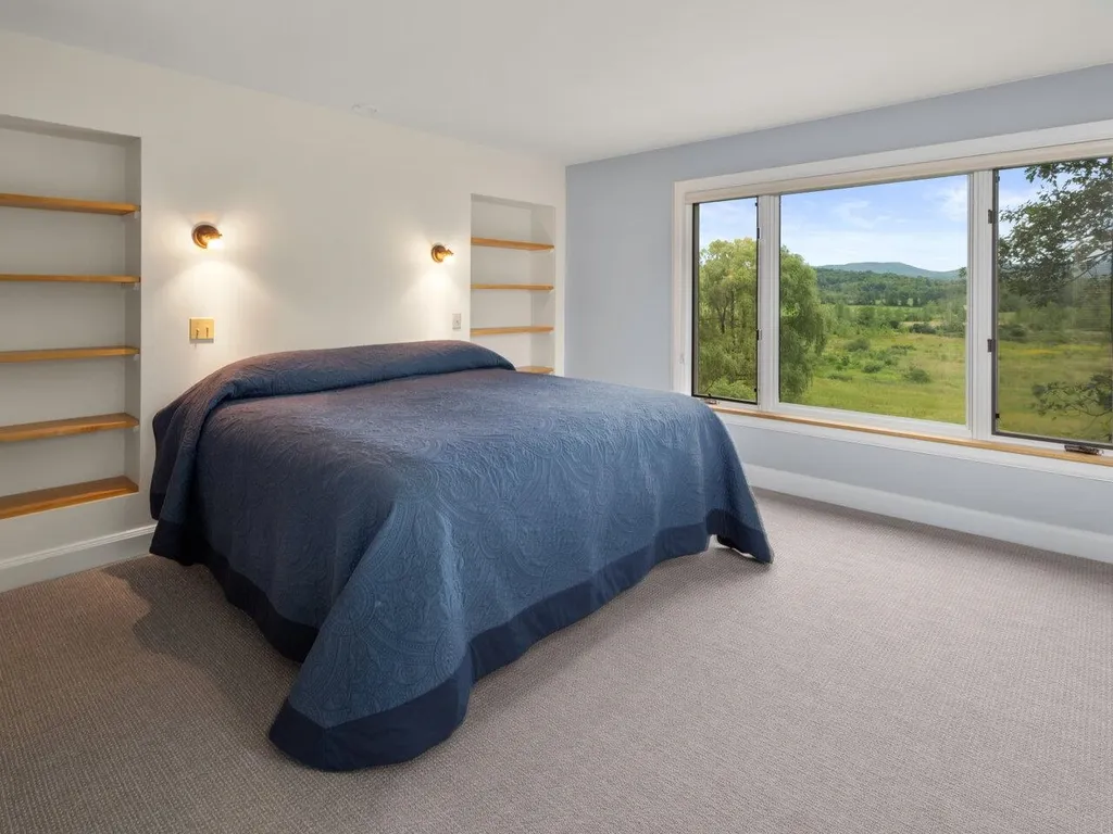 1702 Leavensworth Road Hinesburg VT 05461