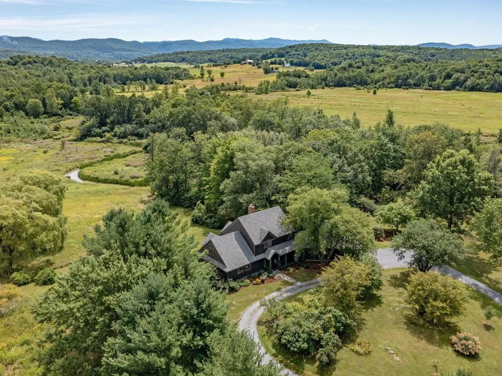 1702 Leavensworth Road Hinesburg VT 05461