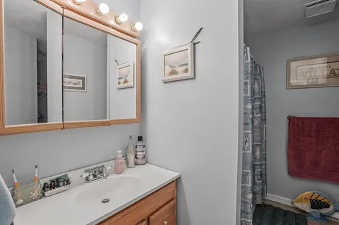 139 South Main Street Laconia NH 03246