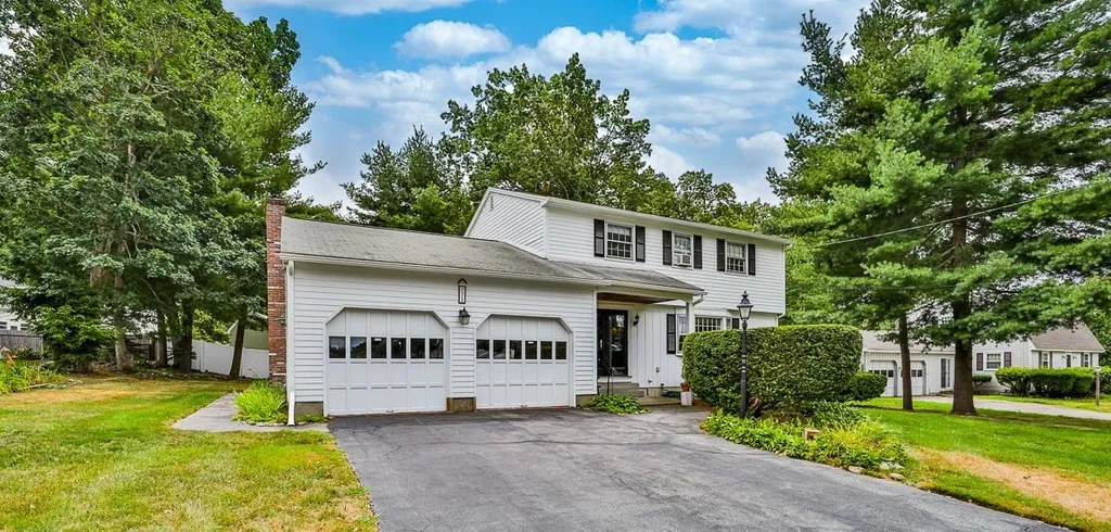 71 Watson Street Nashua NH 03064