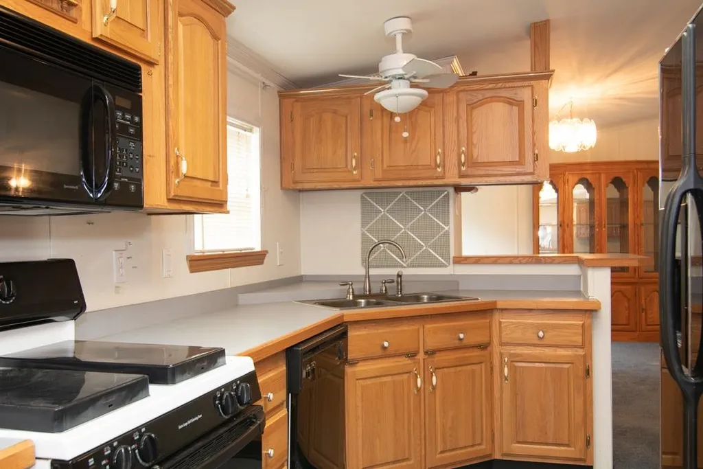 5 Constitution Way Dover NH 03820