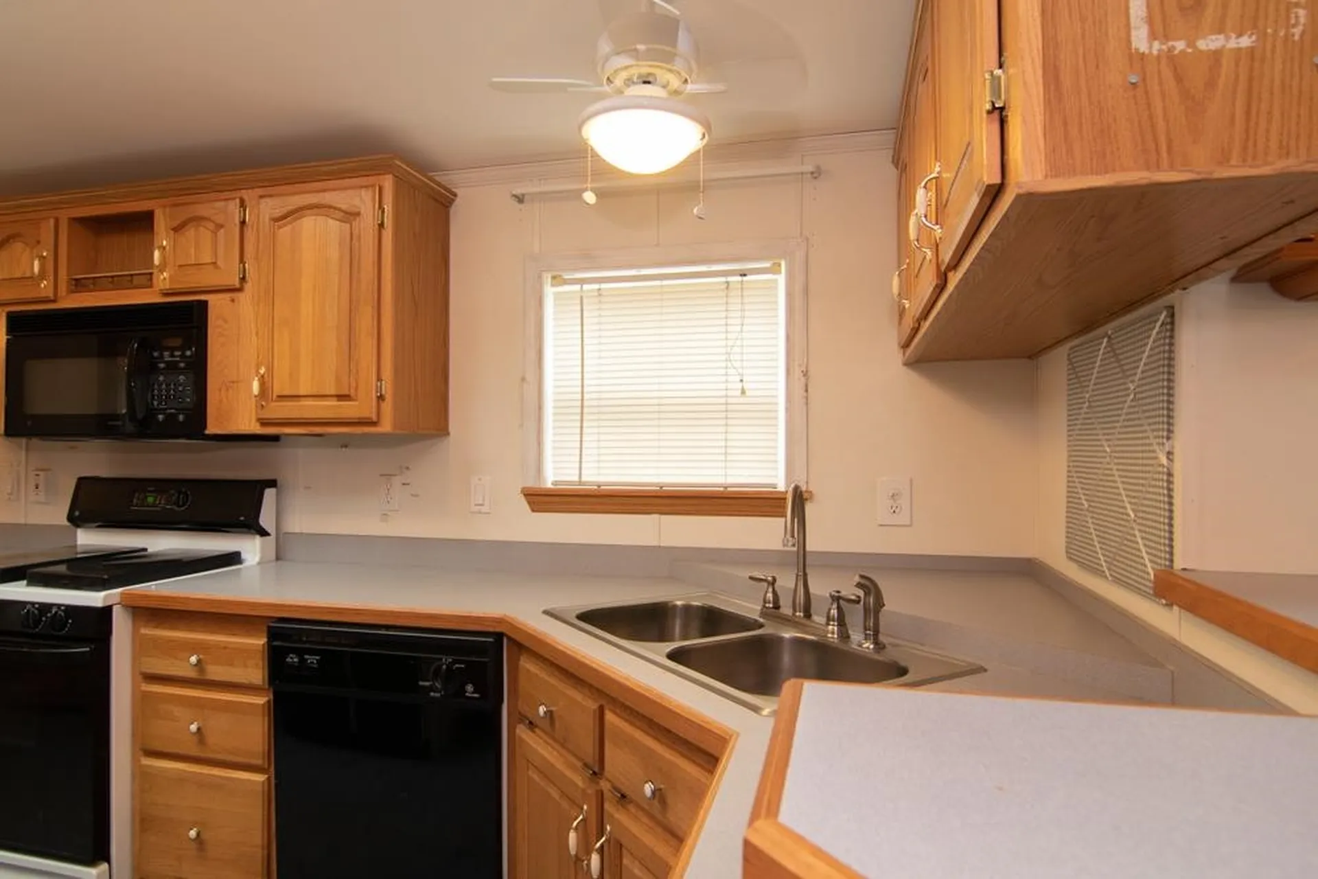 5 Constitution Way Dover NH 03820