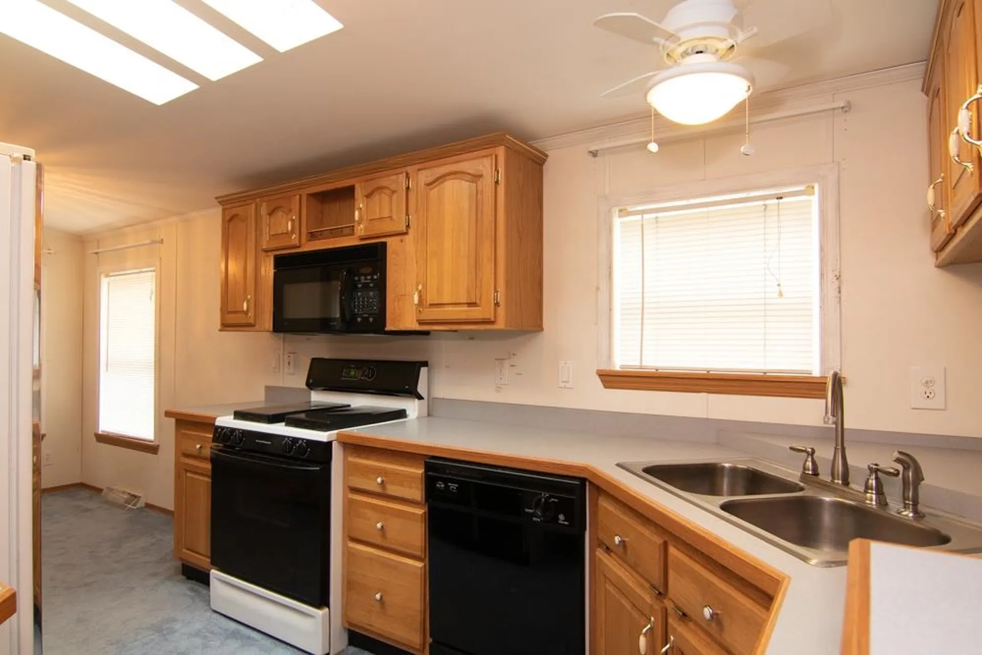 5 Constitution Way Dover NH 03820