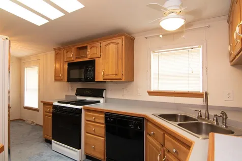 5 Constitution Way Dover NH 03820