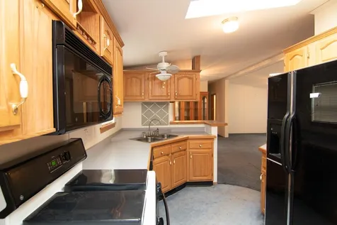 5 Constitution Way Dover NH 03820
