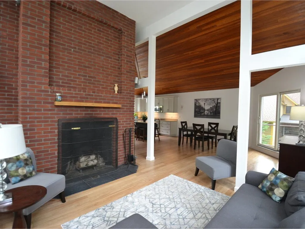 462 Pine Shore Drive Hinesburg VT 05461