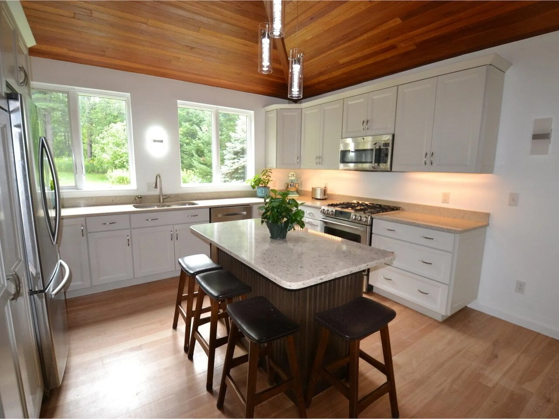 462 Pine Shore Drive Hinesburg VT 05461