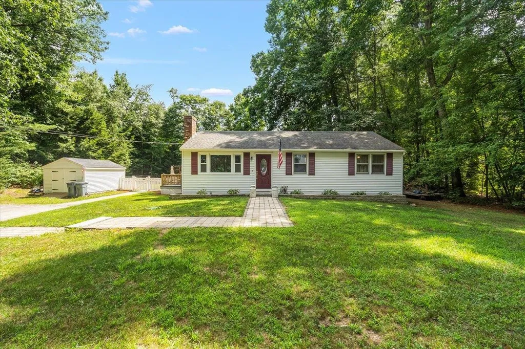 10 Northwood Drive Merrimack NH 03054