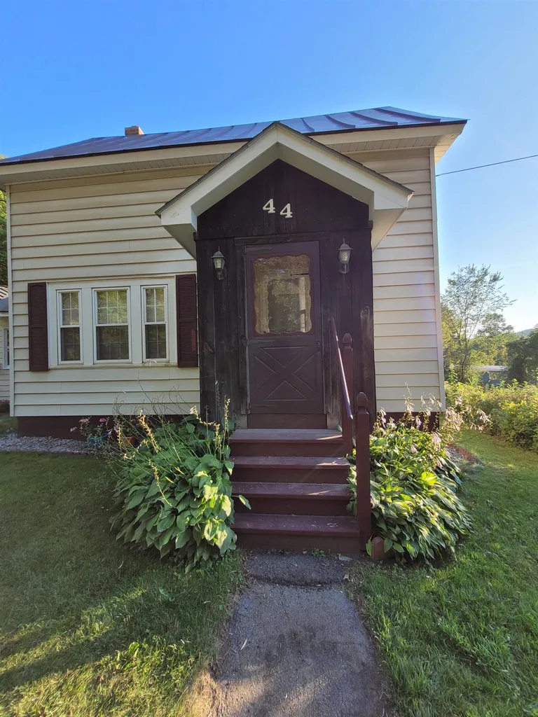 44 Sterling Hill Road Barre Town VT 05670