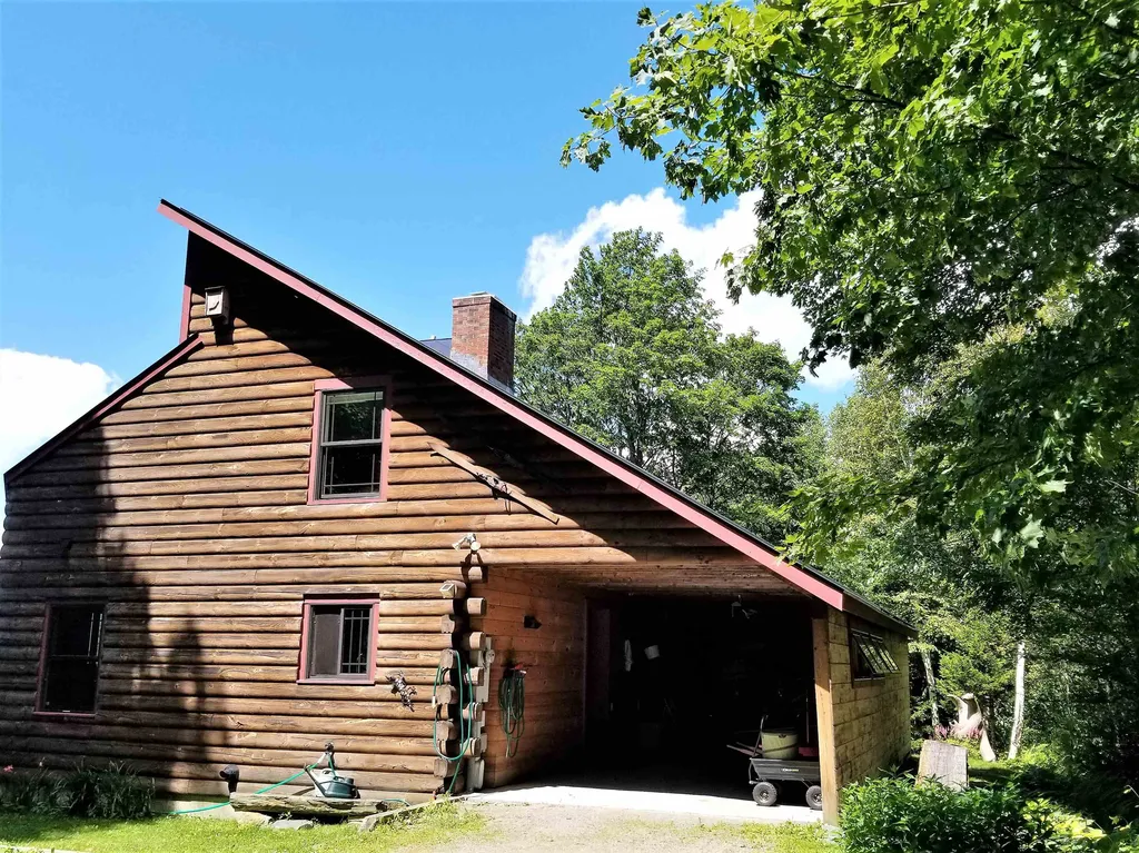 1258 Roxbury Mountain Road Warren VT 05674
