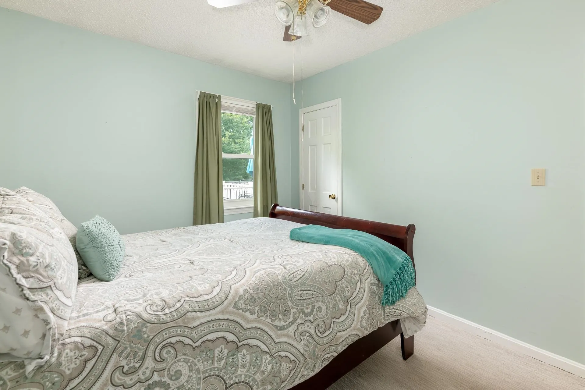211 Lynnewood Road Laconia NH 03246