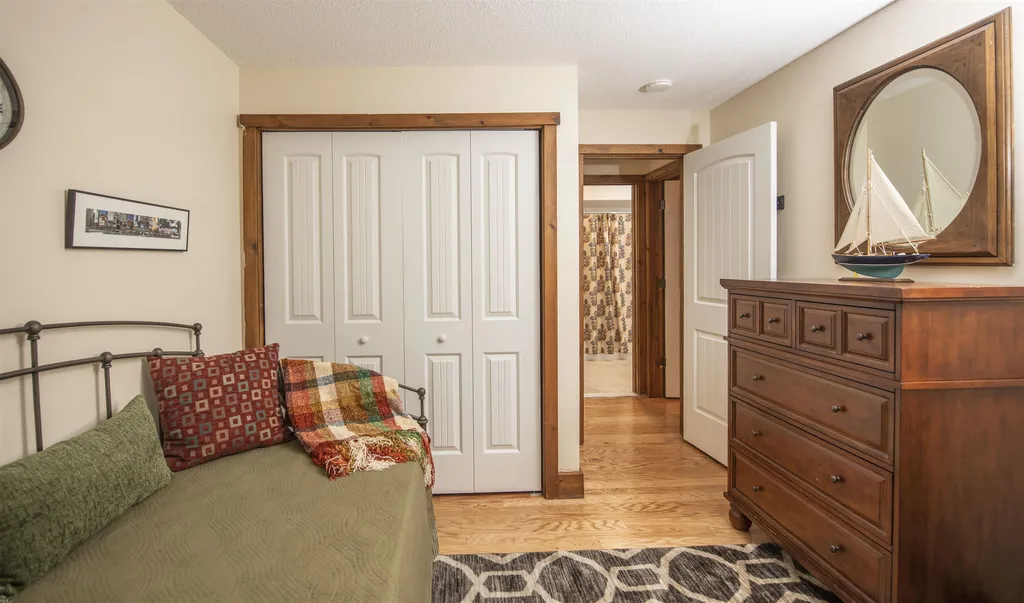 1299 Quechee Main Street Hartford VT 05059