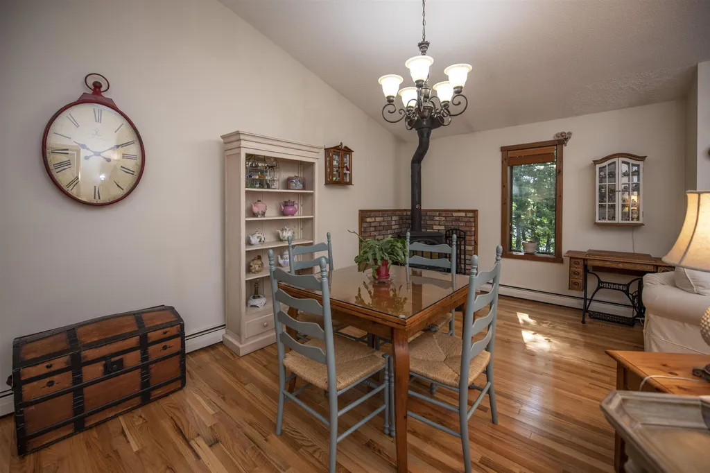 1299 Quechee Main Street Hartford VT 05059
