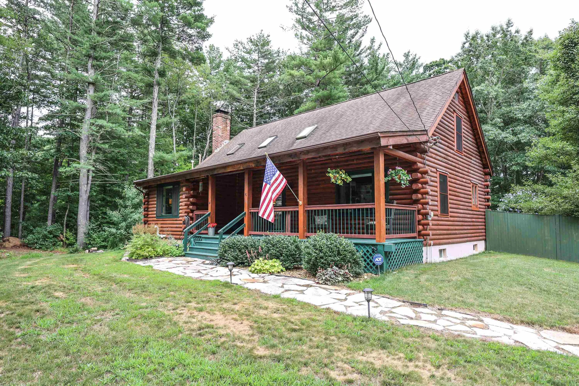 6 Bancroft Road Londonderry NH 03053