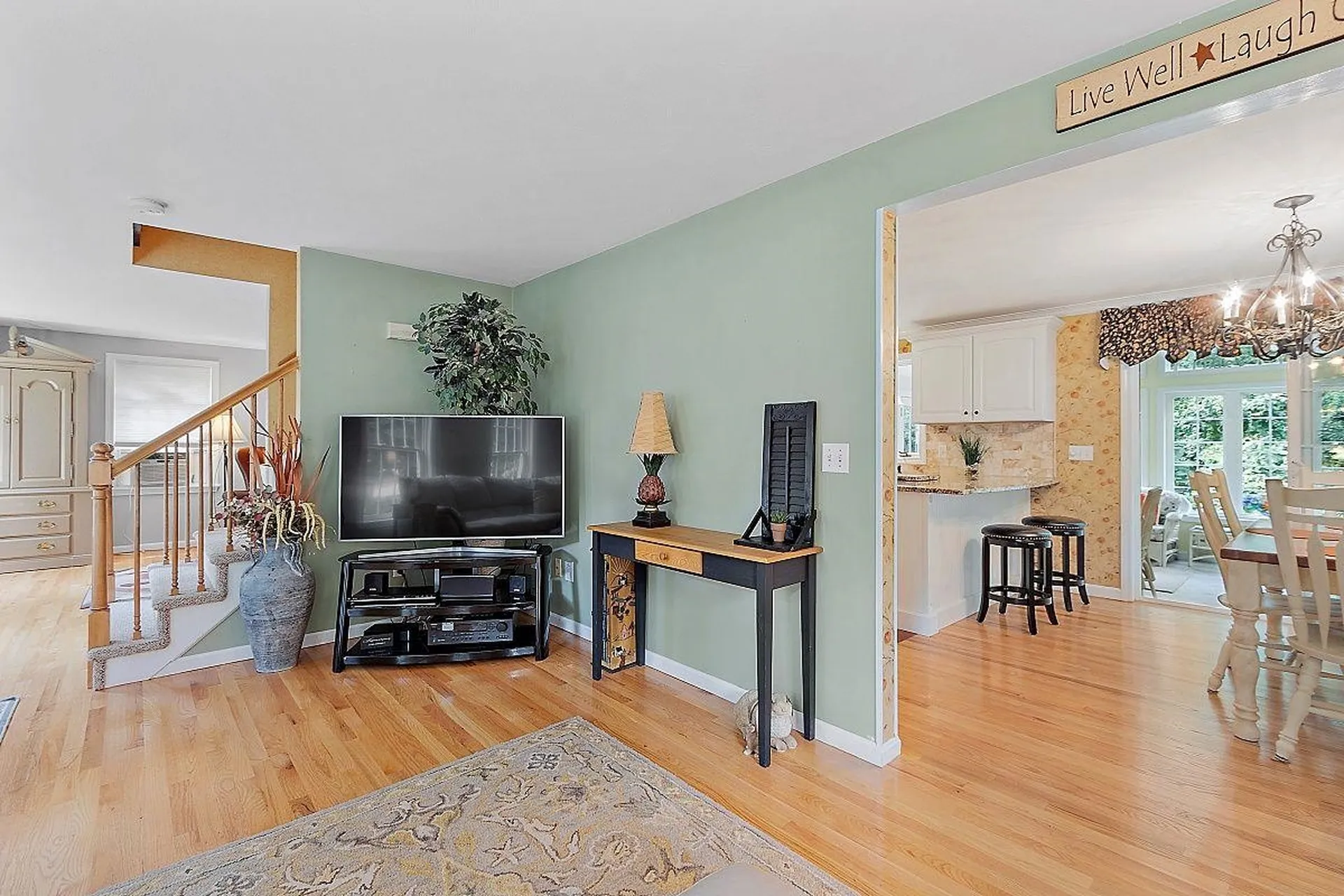 11 Diamond Drive Derry NH 03038
