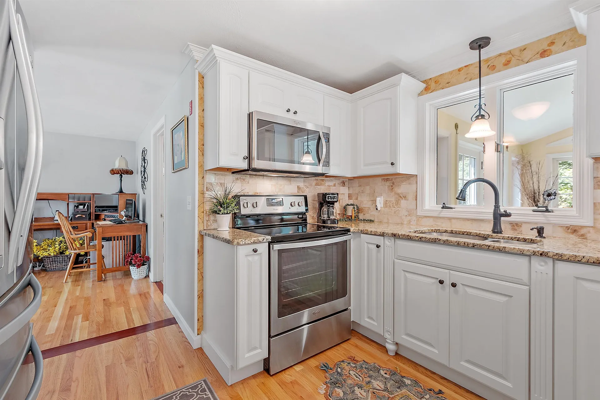 11 Diamond Drive Derry NH 03038