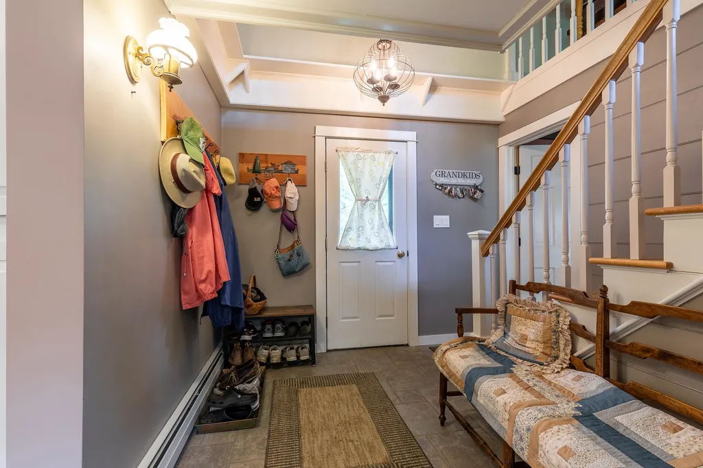 731 South Perry Road Barnard VT 05031