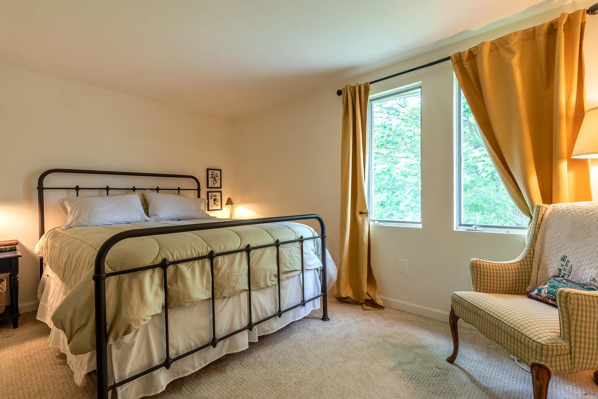 731 South Perry Road Barnard VT 05031
