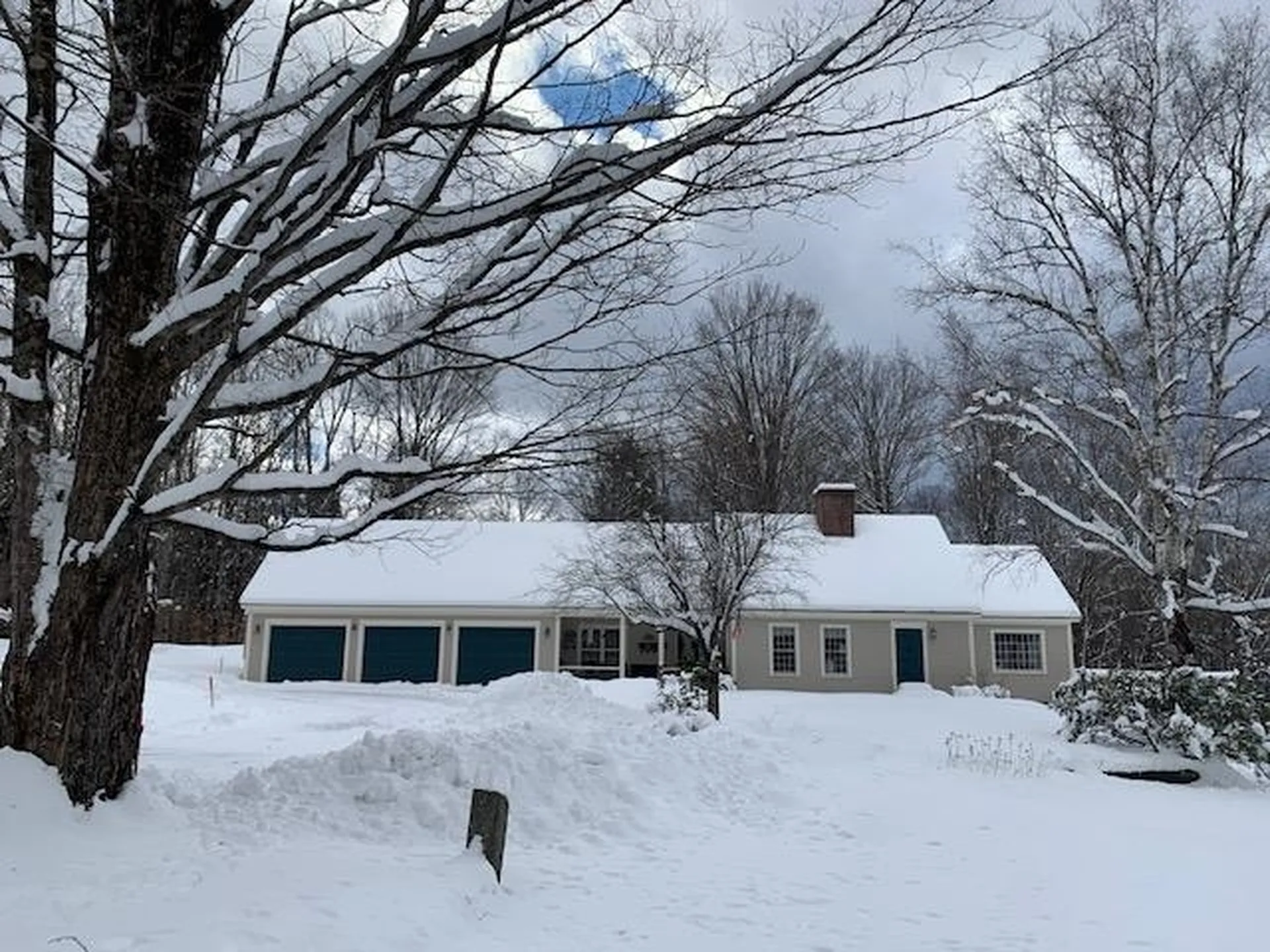 731 South Perry Road Barnard VT 05031