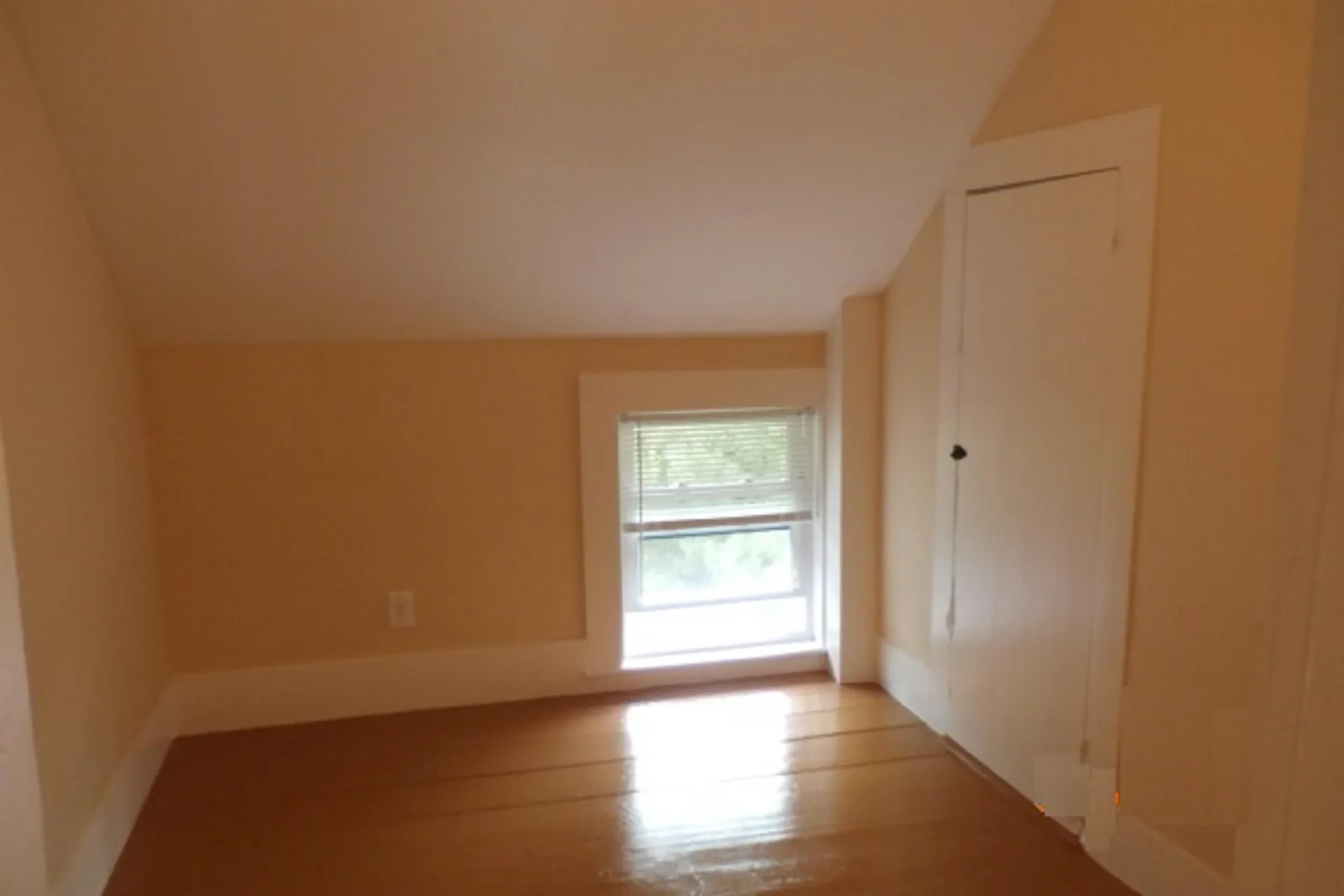 25 River Street Hillsborough NH 03244