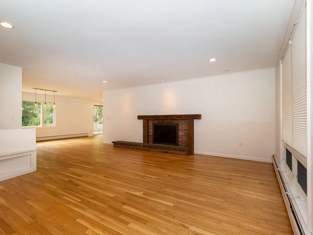 42 Oyster River Road Durham NH 03824