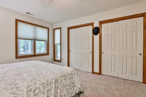 7a Kingston Way Hudson NH 03051