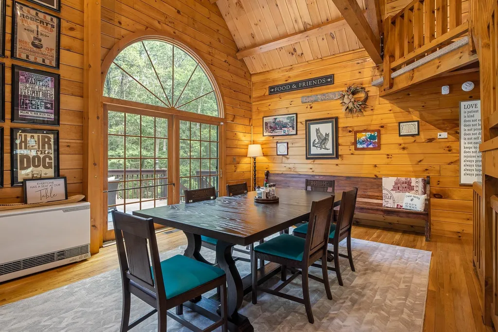 40 Pine Mountain Road York ME 03902