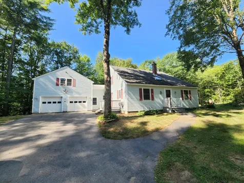 236 Garland Road Barnstead NH 03218