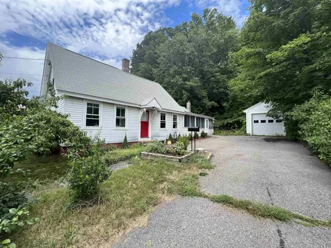 97 E Bow Street Franklin NH 03235