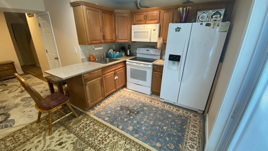 20 Auclair Avenue Manchester NH 03102