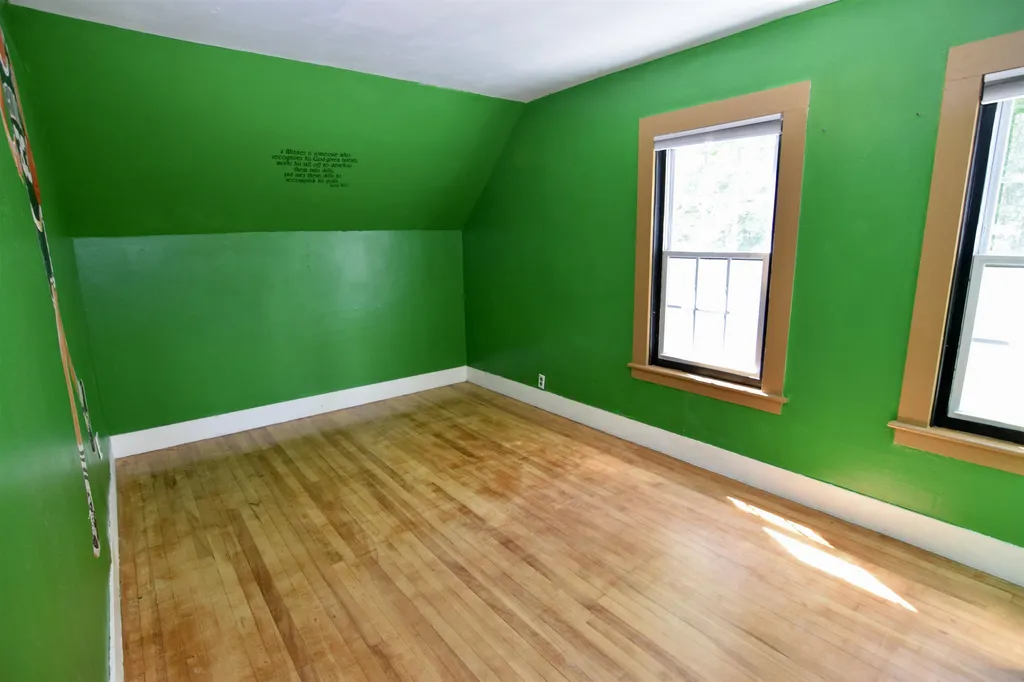 7 Fairview Avenue Windsor VT 05089