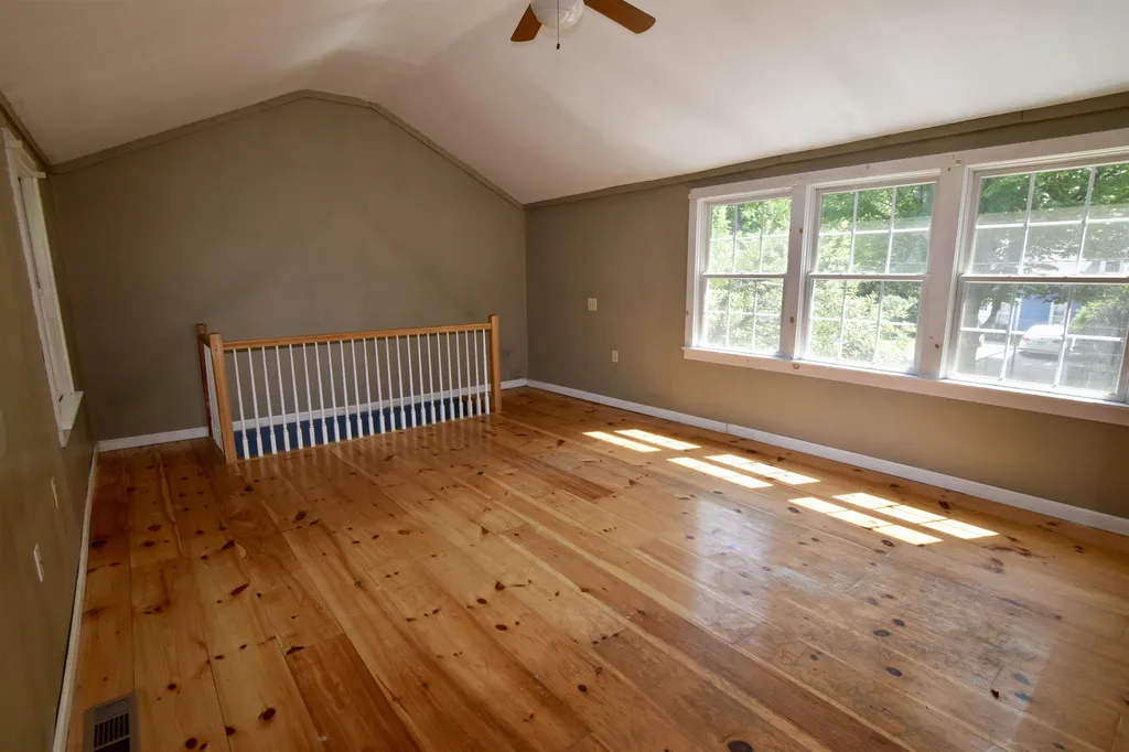7 Fairview Avenue Windsor VT 05089