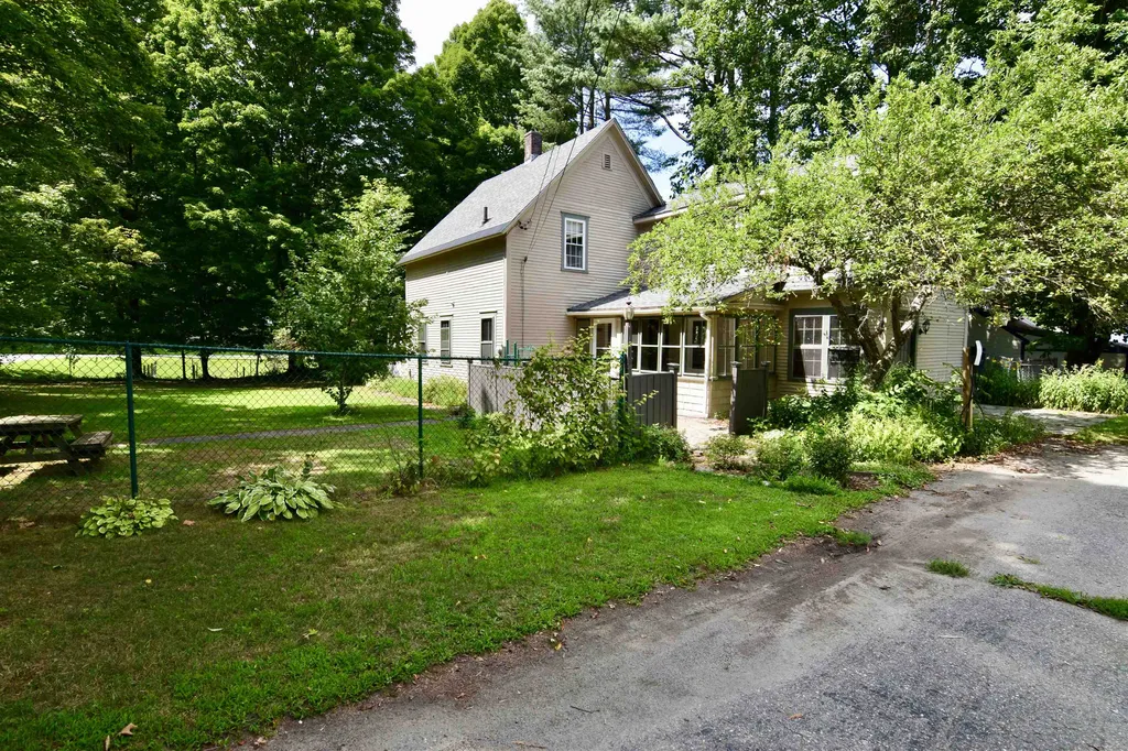 7 Fairview Avenue Windsor VT 05089
