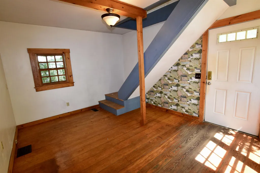 7 Fairview Avenue Windsor VT 05089