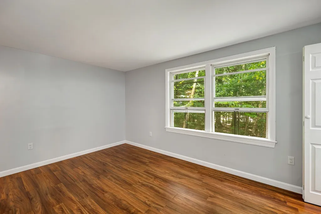 9 Karen Road Middleton NH 03887