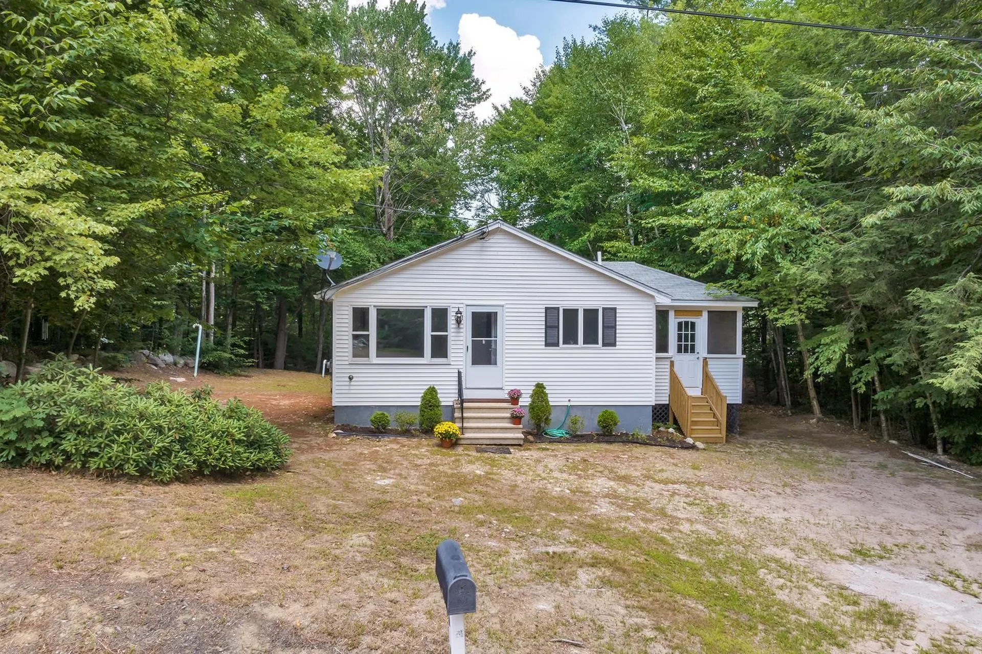 9 Karen Road Middleton NH 03887