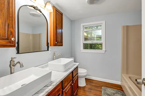 9 Karen Road Middleton NH 03887