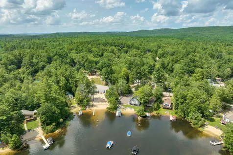 9 Karen Road Middleton NH 03887