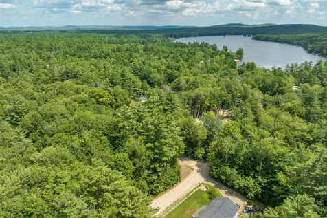 9 Karen Road Middleton NH 03887